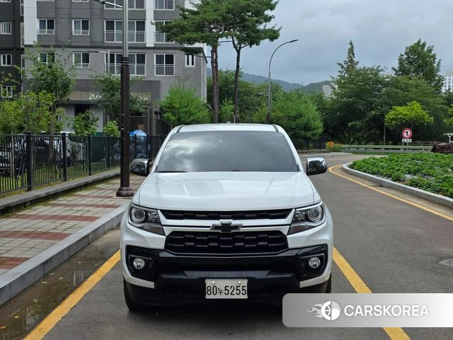Chevrolet (GM Daewoo) Real New Colorado 2022 Белый из Кореи