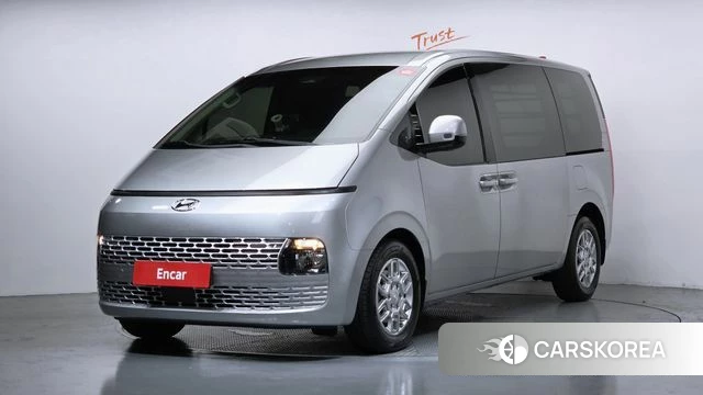 Hyundai Staria 2021 Серебристо-серый из Кореи