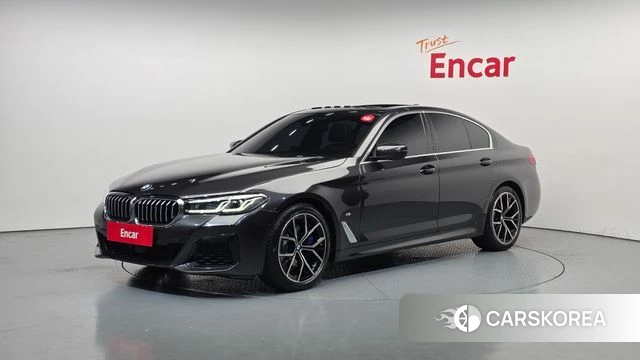 BMW 5 Series (G30) 2022 Серый из Кореи