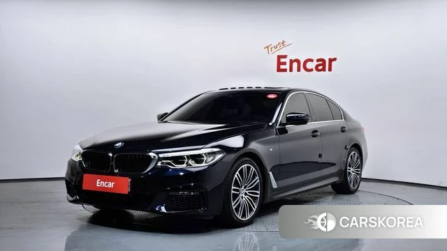BMW 5 Series (G30) 2020 Черный из Кореи