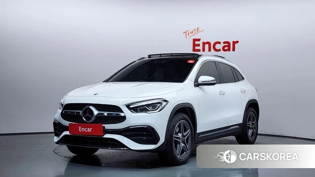 Mercedes-Benz GLA - Class H247 2023 Белый из Кореи