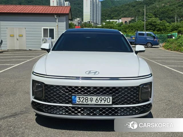Hyundai Grandeur Hybrid (GN7) 2023 Белый из Кореи