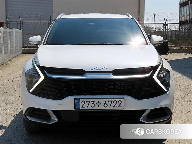 Kia Sportage 5th Generation Hybrid 2024 Белый из Кореи