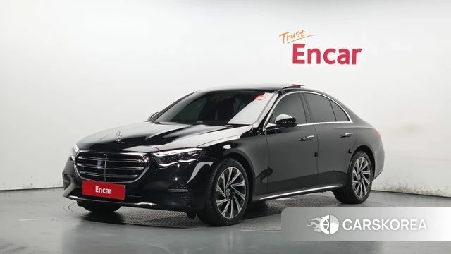 Mercedes-Benz E-Class W214 2025 Черный из Кореи