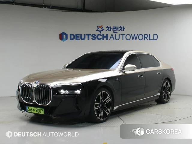 BMW 7 Series (G70) 2025 Черный из Кореи