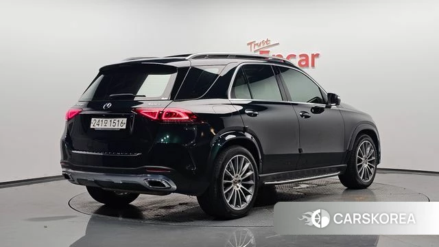 Mercedes-Benz GLE-Class W167 2020 Темно-зеленый из Кореи