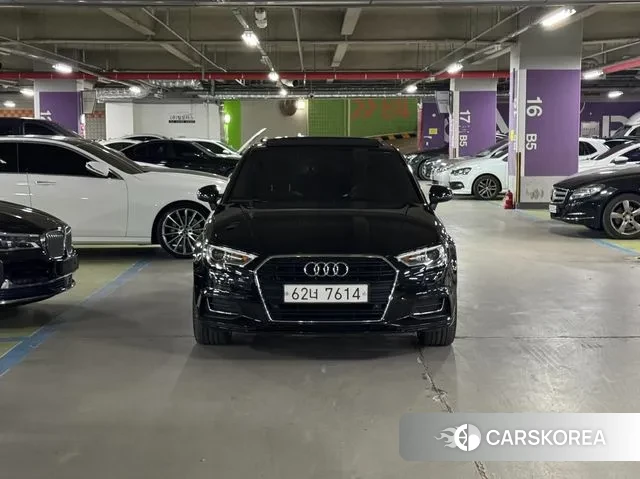 Audi New A3 2018 Черный из Кореи