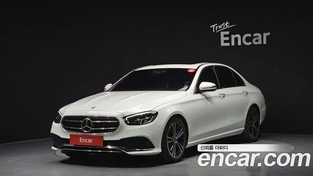 Mercedes-Benz E-Class W213 2020 Белый из Кореи