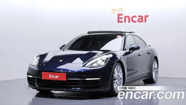 Porsche Panamera (971) 2020 Синий из Кореи
