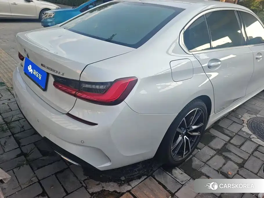 BMW 3 series 2021 Белый из Китая