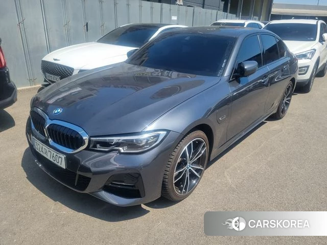 BMW 3 Series (G20) 2021 Серый из Кореи