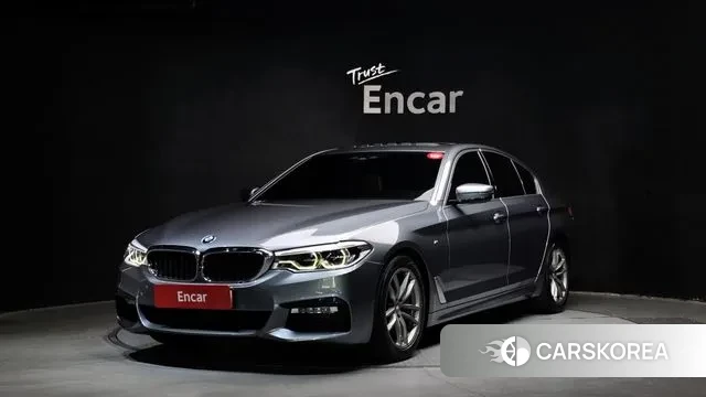 BMW 5 Series (G30) 2018 Светло-серебряный цвет из Кореи
