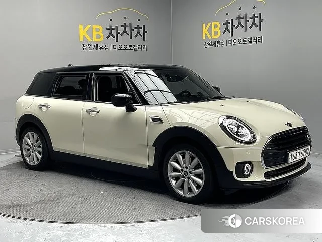 Mini Cooper D Clubman 2020 Жемчужный цвет из Кореи