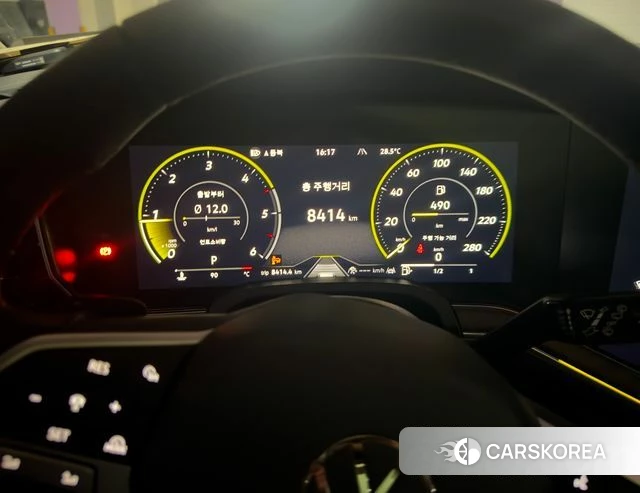 Volkswagen Touareg 3rd generation 2025 Черный из Кореи