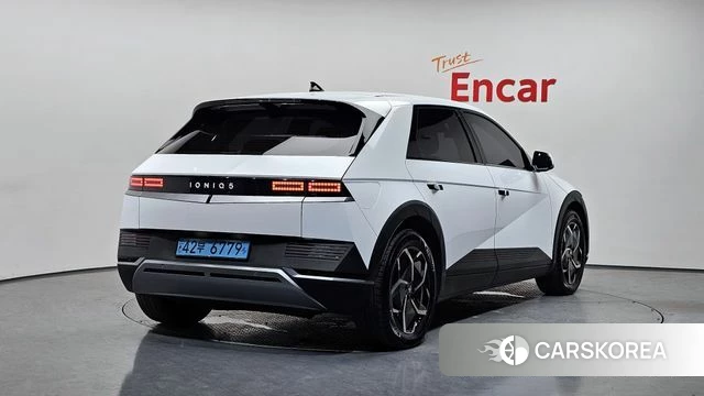 Hyundai Ionic 5 2021 Белый из Кореи