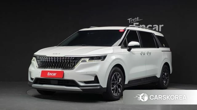 Kia Carnival 4th generation 2023 Белый из Кореи