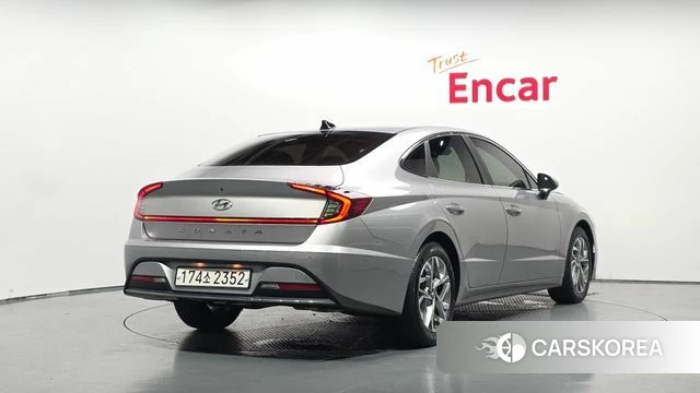 Hyundai Sonata (DN8) 2020 Серебряный из Кореи