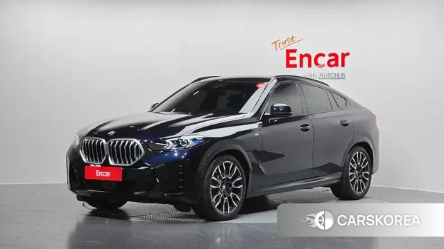 BMW X6 (G06) 2023 Черный из Кореи