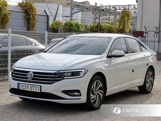 Volkswagen 7th Generation of Jetta 2020 Белый из Кореи