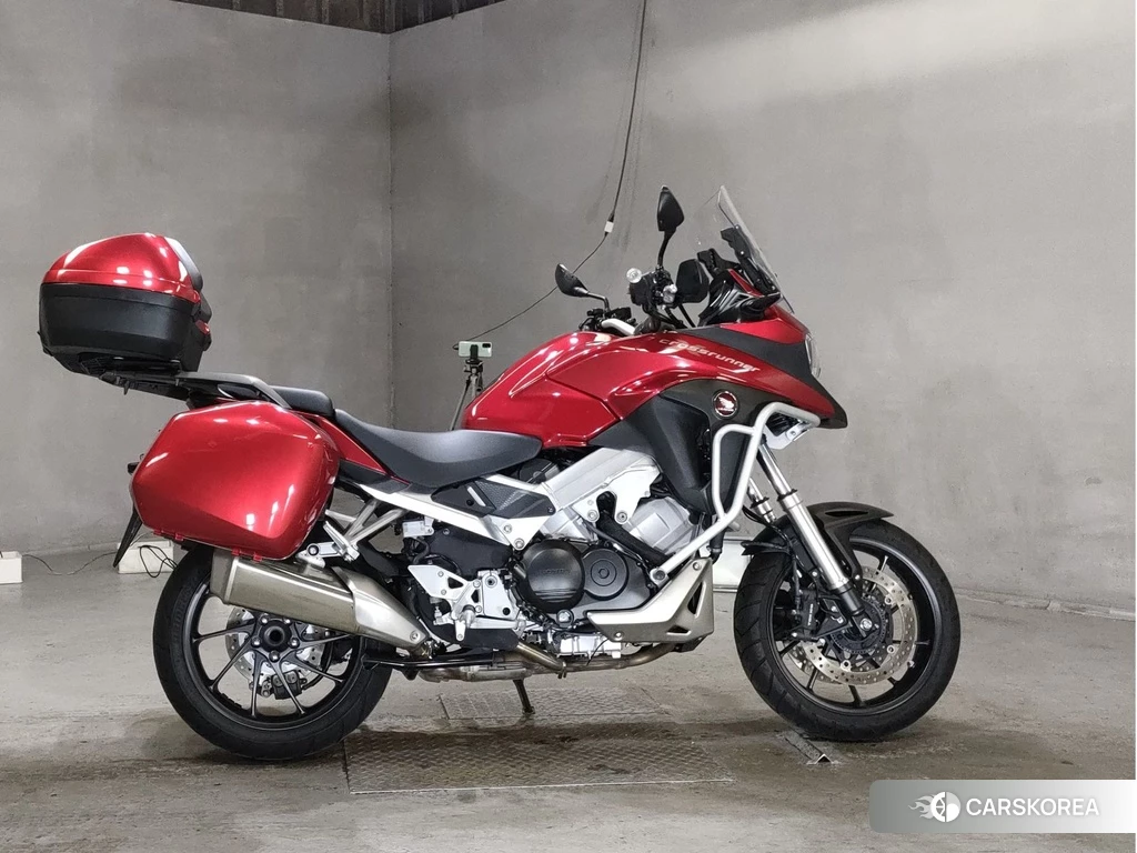 Проданный Honda VFR800X 2020 из Японии