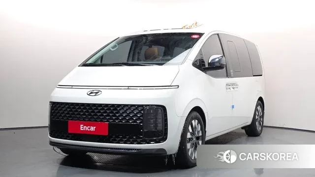 Hyundai Staria 2022 Белый из Кореи