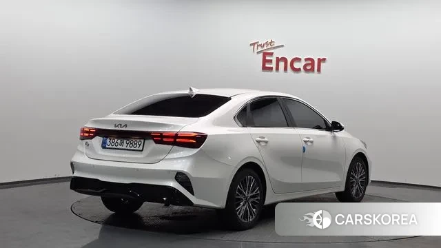 Kia The New K3 2nd generation 2021 Белый из Кореи