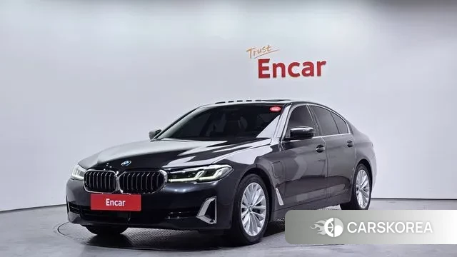 BMW 5 Series (G30) 2021 Серый из Кореи