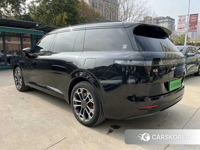 Lynk 900 2025 Черный из Китая