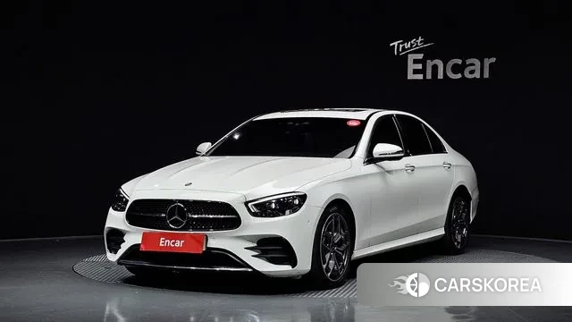 Mercedes-Benz E-Class W213 2022 Белый из Кореи