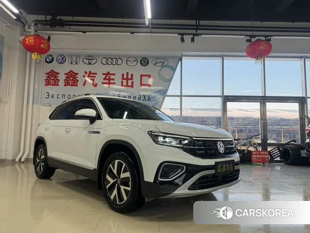 Volkswagen Tanyue 2022 Белый из Китая