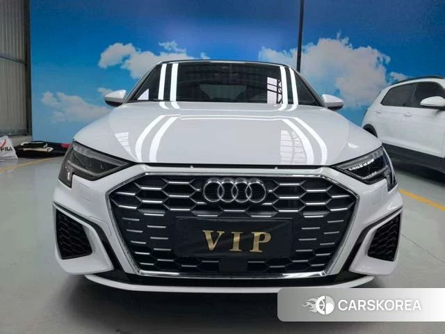 Audi A3 2023 Белый из Китая