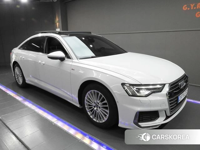 Audi A6 (C8) 2020 Белый из Кореи