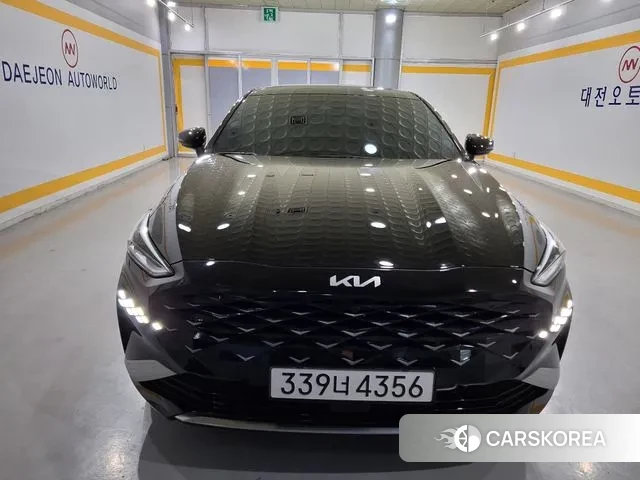 Kia K8 2023 Черный из Кореи