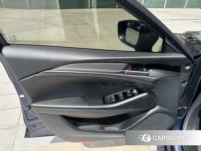 Mazda Atez 2021 Синий из Китая