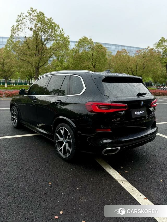 BMW X5 (imported) 2019 Черный из Китая