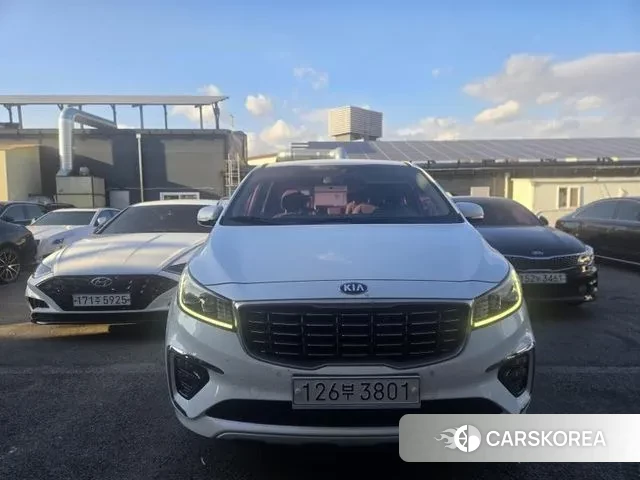 Kia The New Carnival 2018 Белый из Кореи