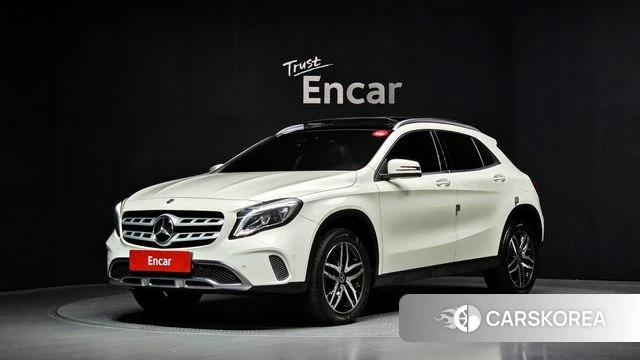 Mercedes-Benz GLA-Class X156 2018 Белый из Кореи