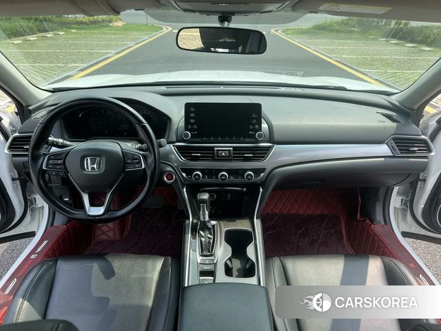 Honda Accord 2021 Белый из Китая
