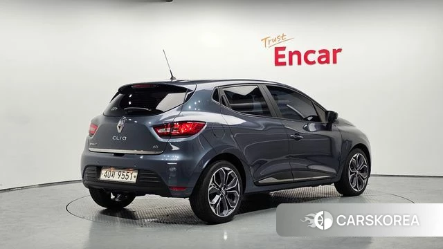 Renault Korea (Samsung) Clio 2018 Серый из Кореи