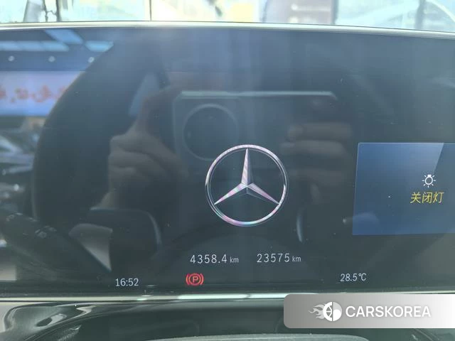 Mercedes-Benz E-class 2024 Черный из Китая