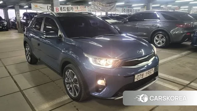 Kia Stonic 2018 Серый из Кореи