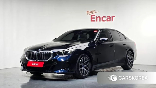 BMW 5 Series (G60) 2025 Черный из Кореи