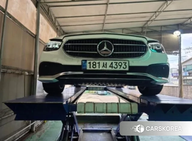 Mercedes-Benz E-Class W213 2020 Белый из Кореи