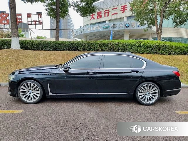BMW 7 series 2021 Черный из Китая