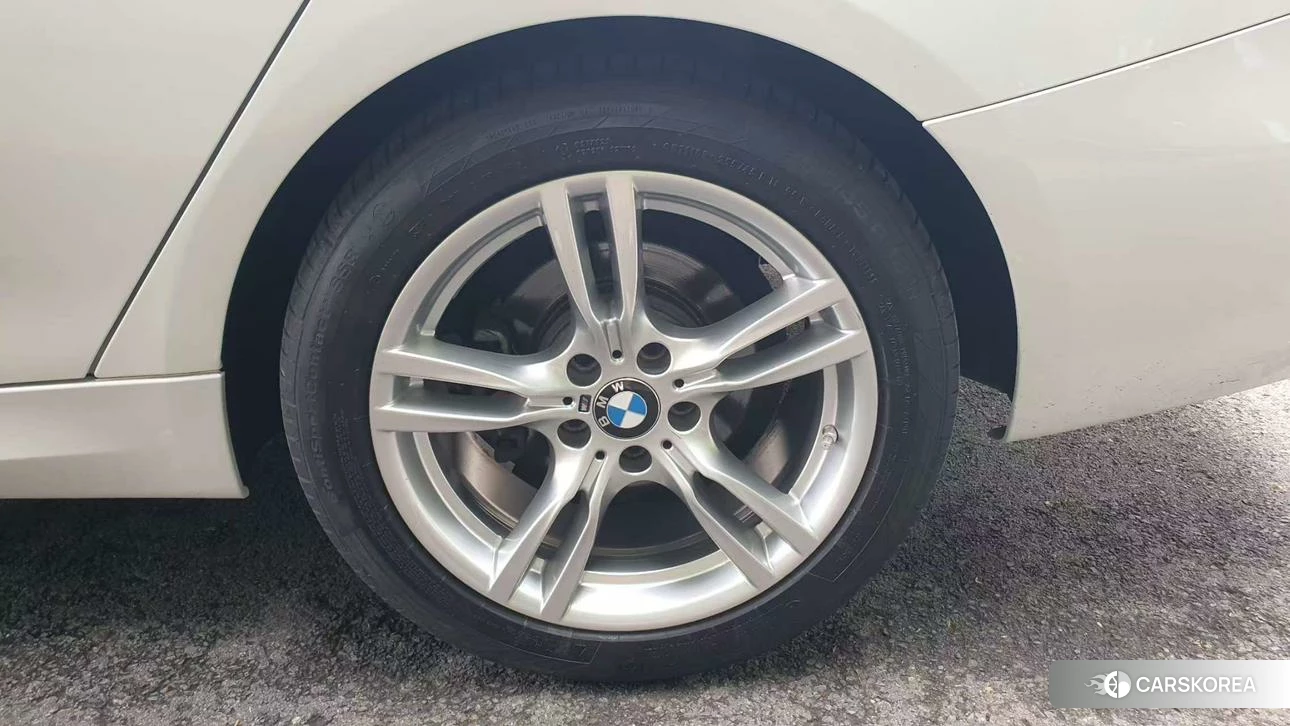 BMW 3 series GT 2020 Белый из Китая