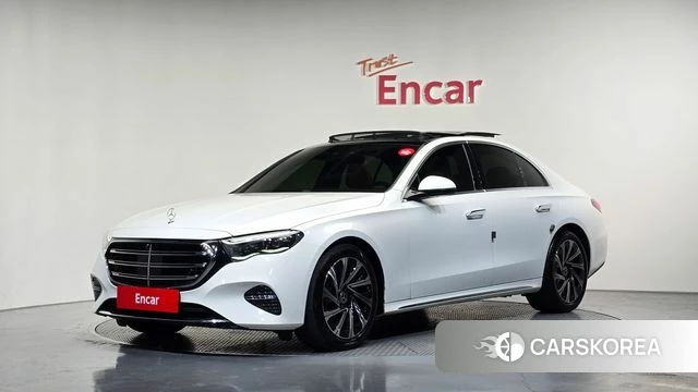 Mercedes-Benz E-Class W214 2024 Белый из Кореи