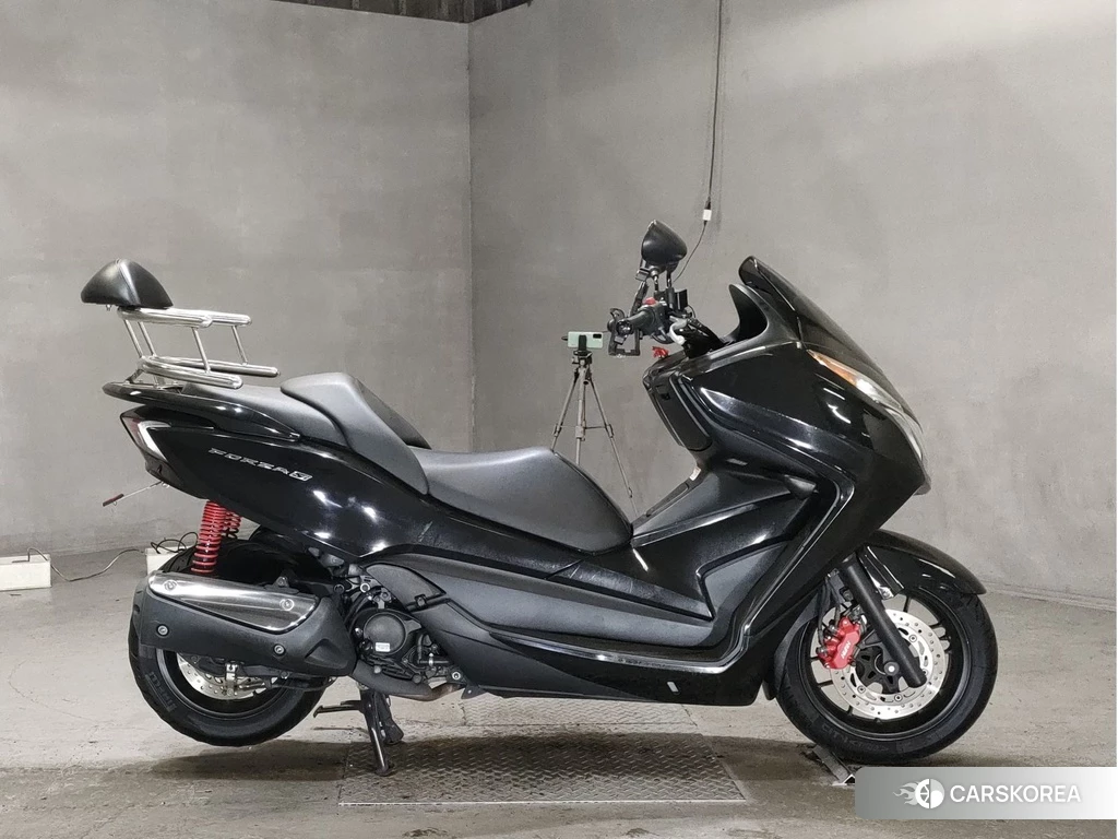 Проданный Honda FORZA 2013 из Японии