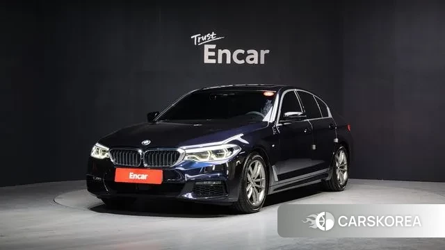 BMW 5 Series (G30) 2019 Черный из Кореи