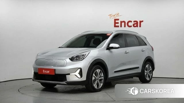 Kia Niro Plus 2022 Серебряный из Кореи