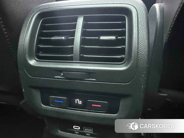 Volkswagen Touran L 2022 Синий из Китая